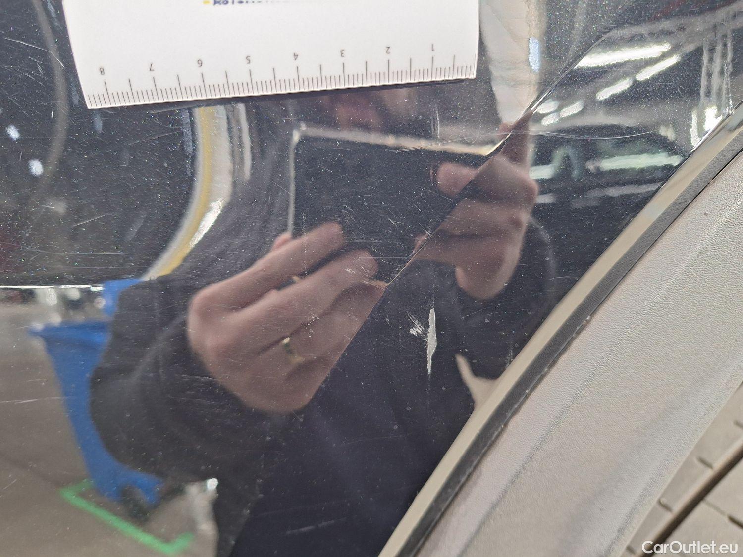  Volvo  XC 40 Volvo, XC40 '17, Volvo XC40 D3 Geartronic Inscription 5d #29