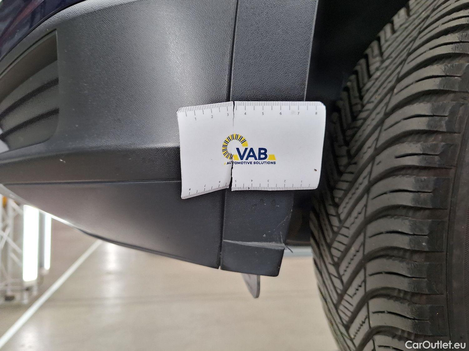  Volkswagen  T-ROC VW,  '17, Volkswagen  1.0 TSI 5d #5