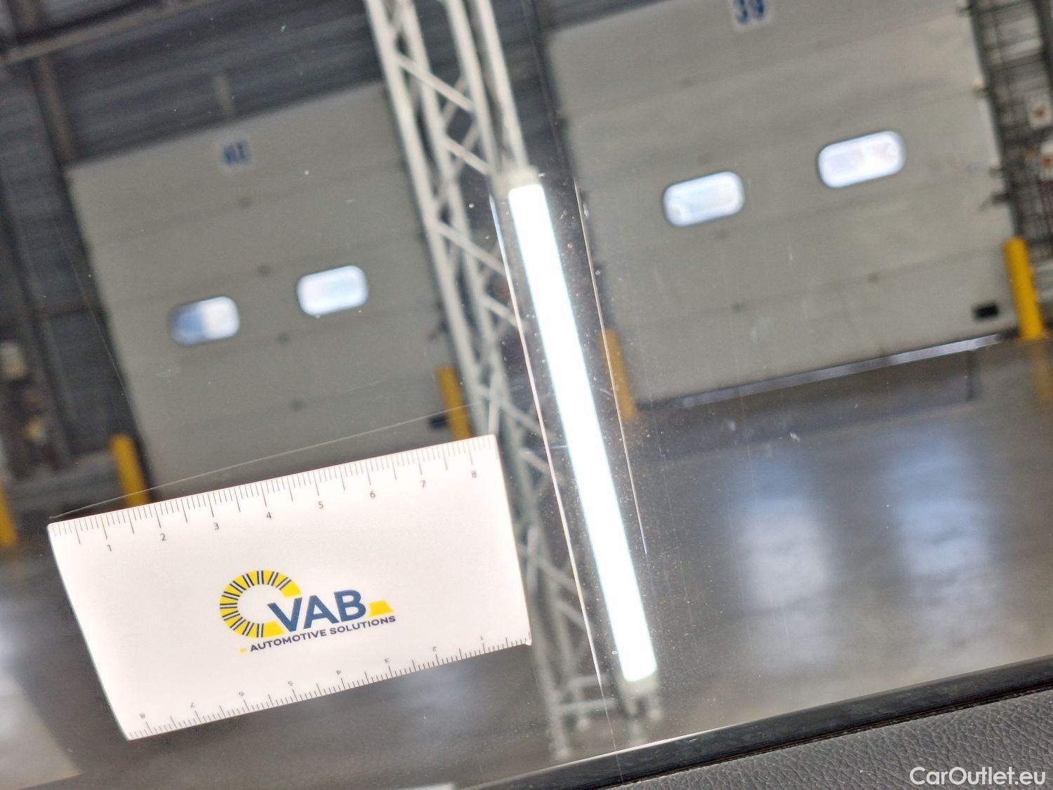  Mercedes  A-Klasse Mercedes, A-Class Berline '18, Mercedes-Benz  Limousine A 200d Business S #3