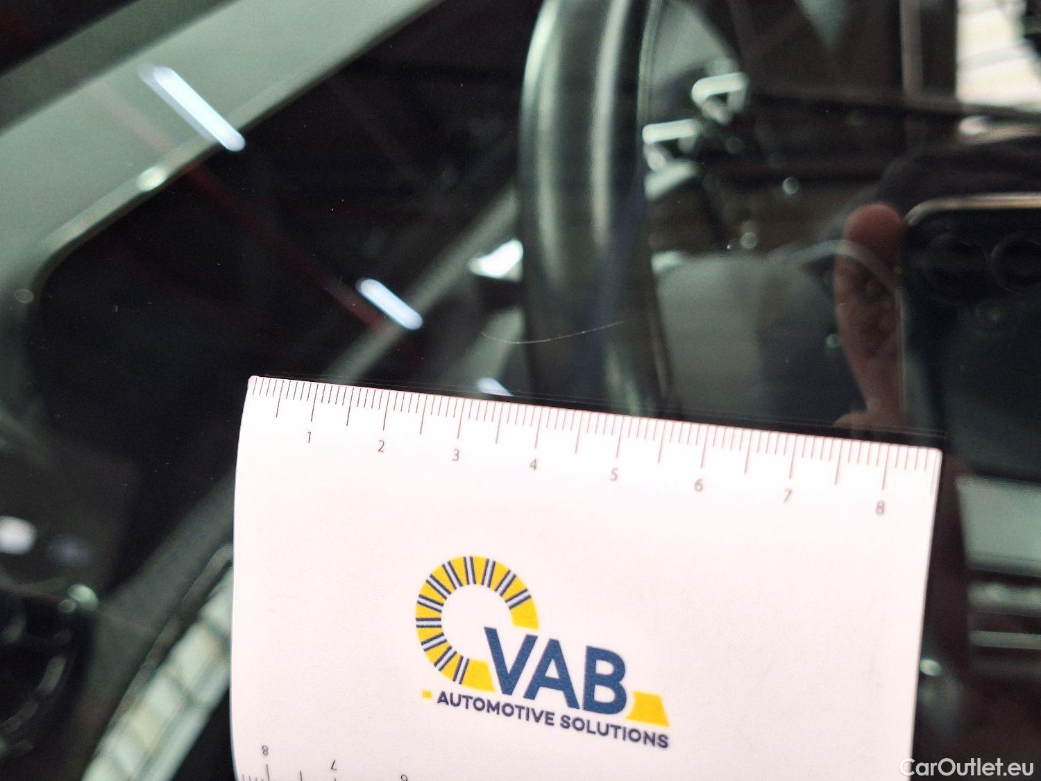  Mercedes  A-Klasse Mercedes, A-Class Berline '18, Mercedes-Benz  Limousine A 200d Business S #26