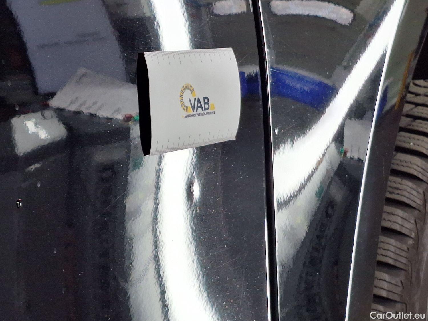  Mercedes  A-Klasse Mercedes, A-Class Berline '18, Mercedes-Benz  Limousine A 200d Business S #15