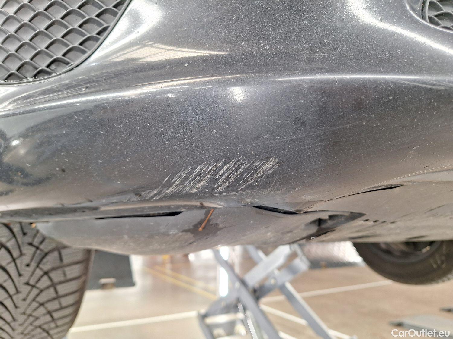  Mercedes  A-Klasse Mercedes, A-Class Berline '18, Mercedes-Benz  Limousine A 200d Business S #13