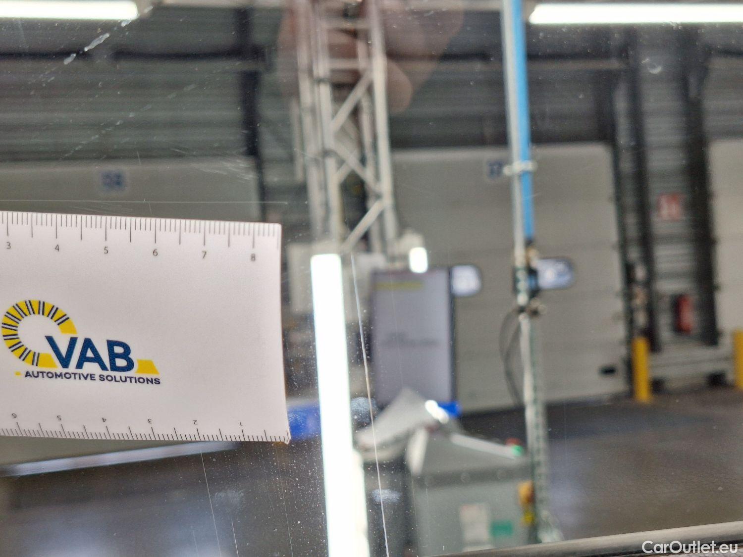  Mercedes  A-Klasse Mercedes, A-Class Berline '18, Mercedes-Benz  Limousine A 200d Business S #5