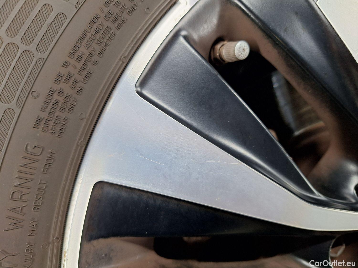  Mercedes  A-Klasse Mercedes, A-Class Berline '18, Mercedes-Benz  Limousine A 200d Business S #7