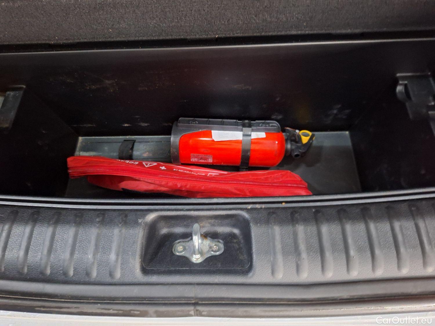  KIA  Cee'd Kia, Ceed SW '18, KIA  Sportswagon Navi Edition 1.6 CRDi 115 IS #2