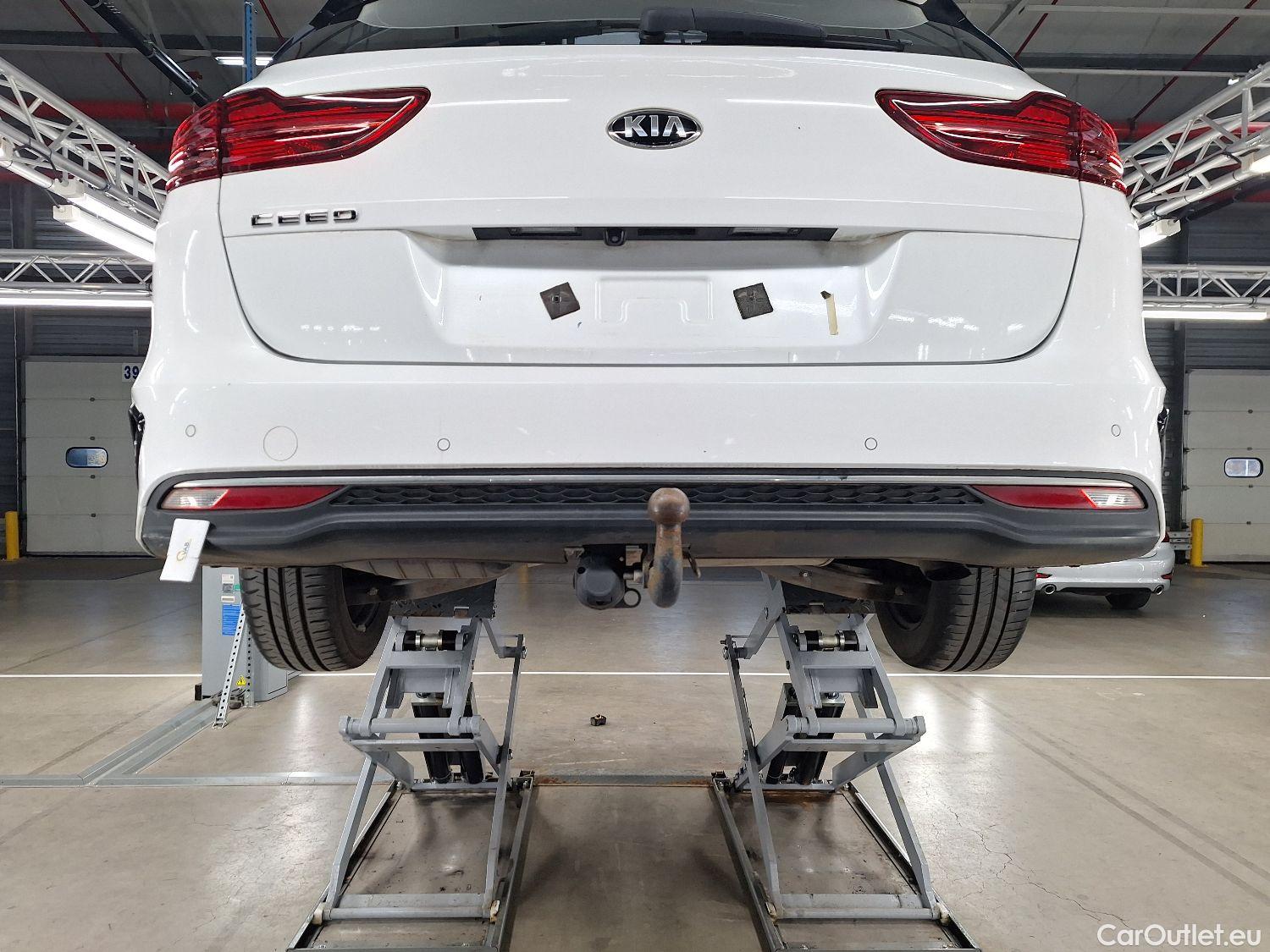  KIA  Cee'd Kia, Ceed SW '18, KIA  Sportswagon Navi Edition 1.6 CRDi 115 IS #9