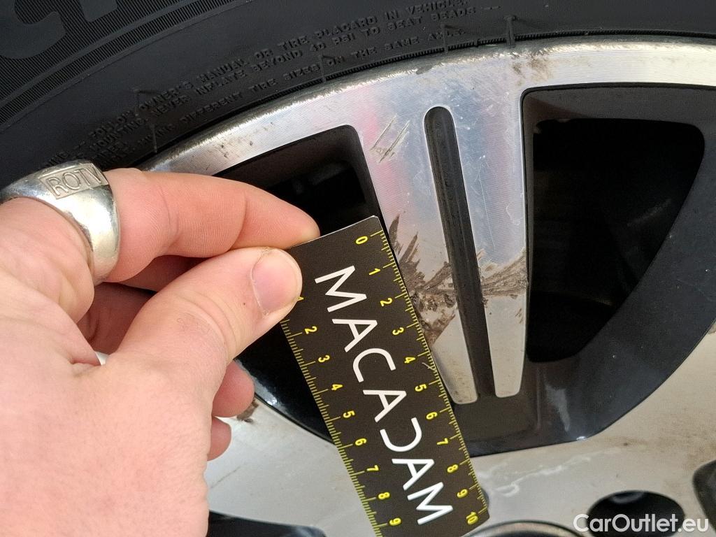  Renault  Captur RENAULT  5p Crossover Business dCi 90 - 18 #22