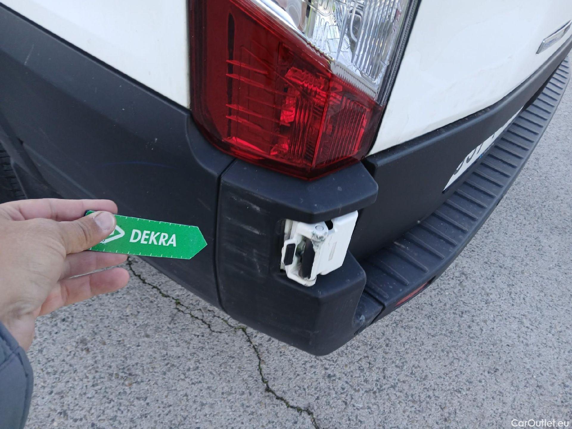  Ford  Transit FORD  / 2013 / 4P / furgón 350 96kW L3H2 Van Trend FWD MHEV #35