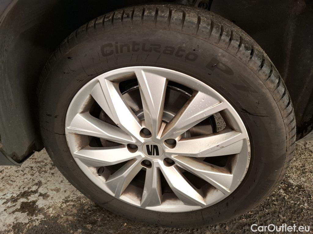  Seat  ATECA  Style Business 2.0 TDI 150CV BVA7 E6d #2