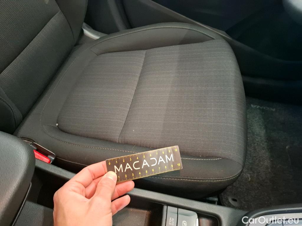  Hyundai  Konna Kona Business Hybrid 2WD 1.6 GDI 140CV BVA6 E6d #24