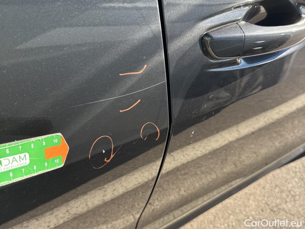  Peugeot  508 PEUGEOT  / 2018 / 5P / berlina con portón 5P GT Line BlueHDi 120kW (160) S&S EAT8 #23