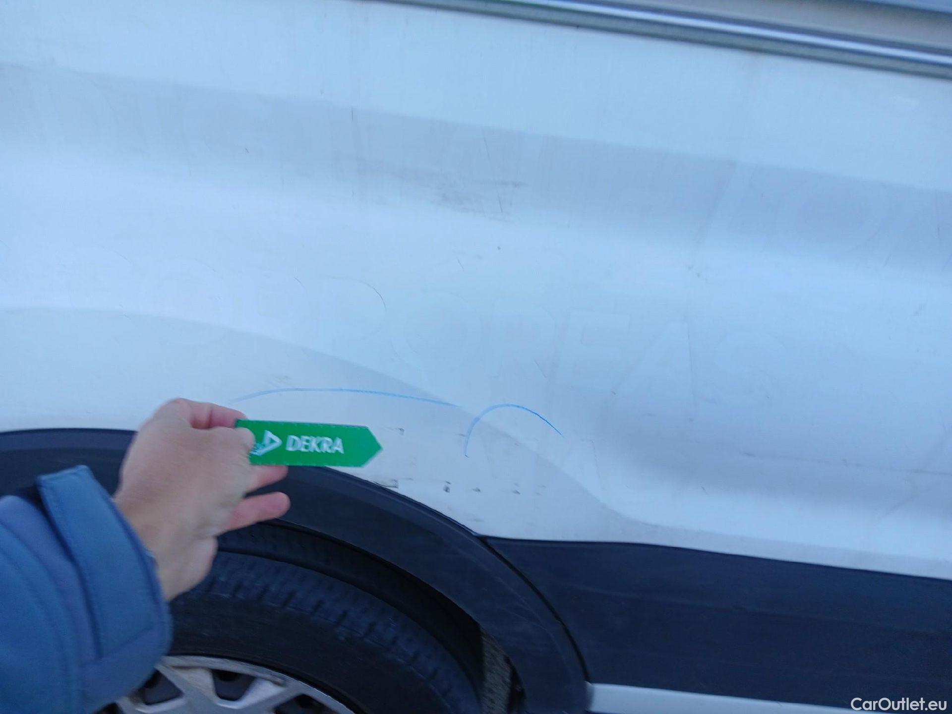  Ford  Transit FORD  / 2013 / 4P / furgón 350 96kW L3H2 Van Trend FWD MHEV #44