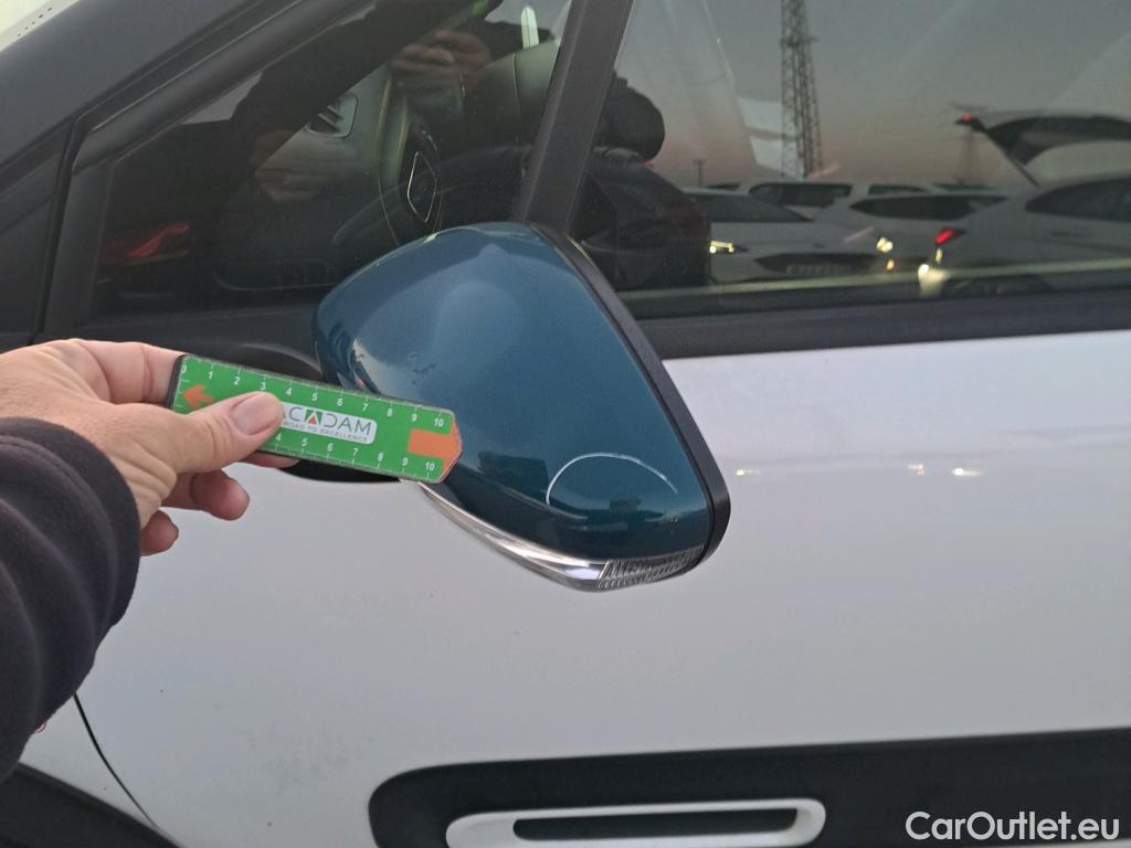  Citroen  C3 CITROEN  / 2020 / 5P / berlina con portón PureTech 60KW (83CV) Feel Pack #9