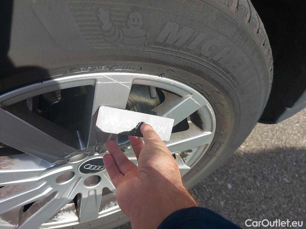  Audi  Q7 AUDI  / 2019 / 5P / todoterreno 45 TDI 170kW (232CV) quattro tiptronic #6