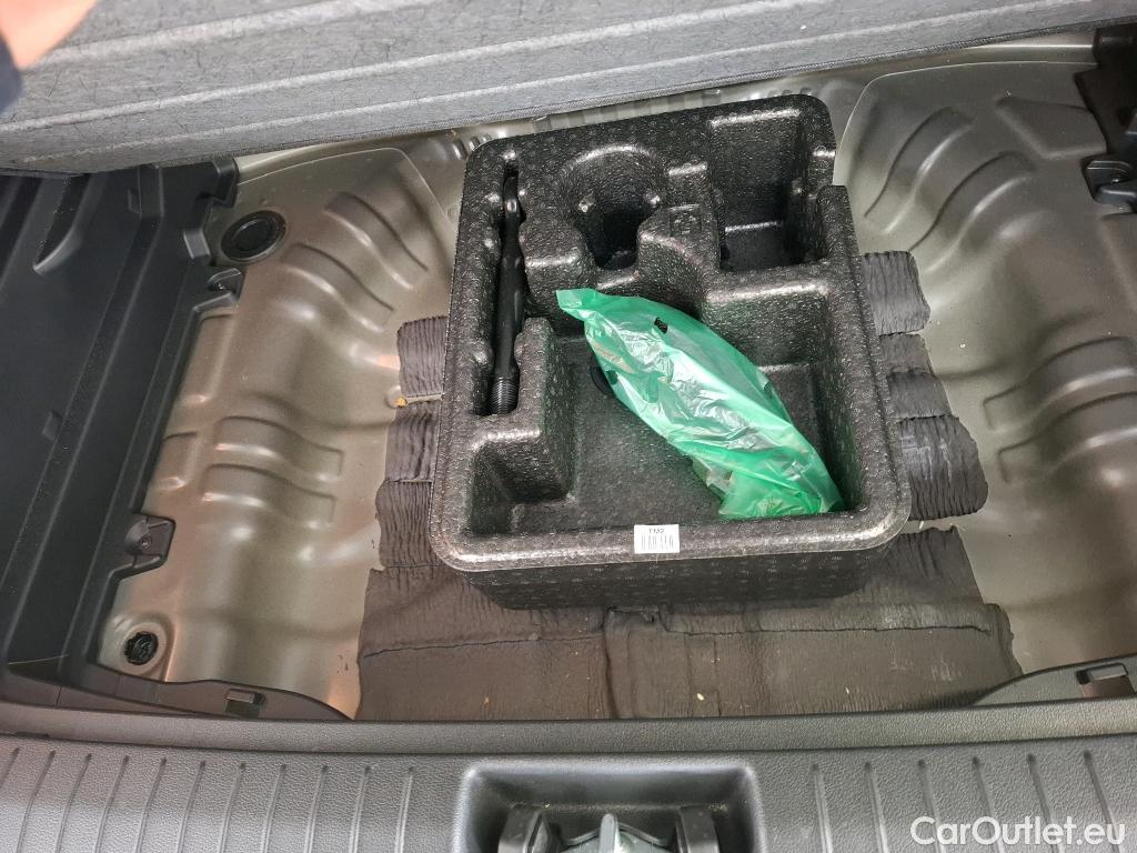  Hyundai  Konna Kona Business Hybrid 2WD 1.6 GDI 140CV BVA6 E6d #19