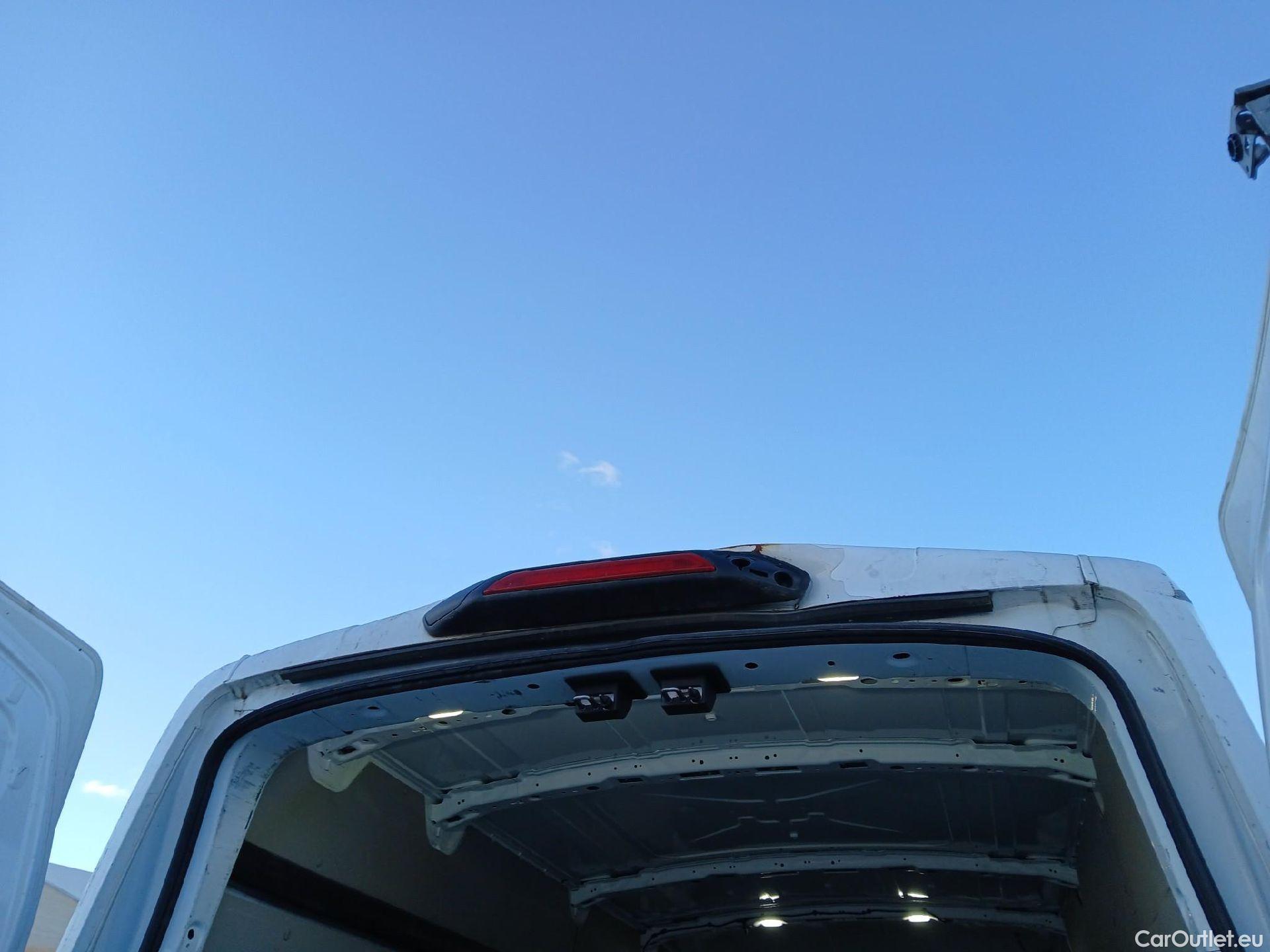  Ford  Transit FORD  / 2013 / 4P / furgón 350 96kW L3H2 Van Trend FWD MHEV #5