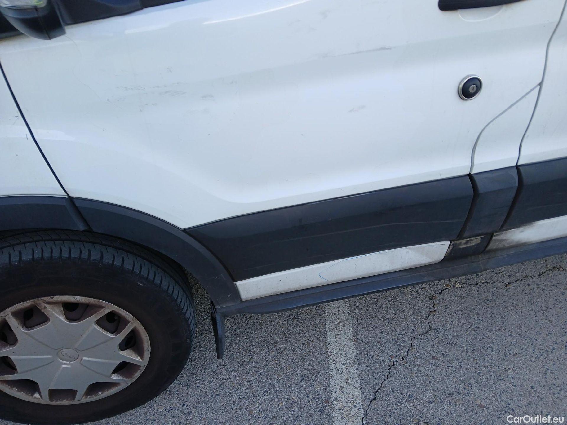  Ford  Transit FORD  / 2013 / 4P / furgón 350 96kW L3H2 Van Trend FWD MHEV #28