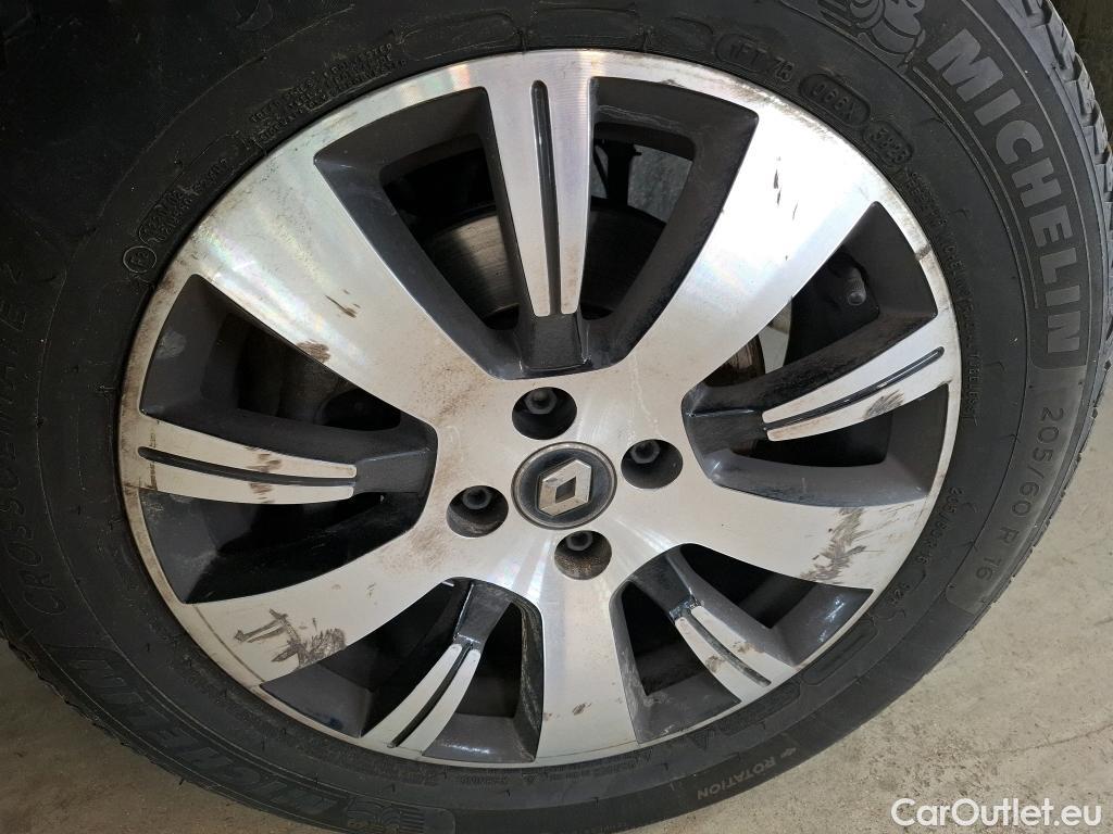  Renault  Captur RENAULT  5p Crossover Business dCi 90 - 18 #35