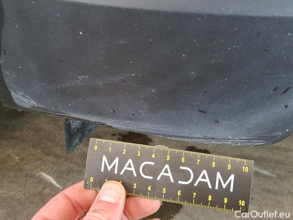  Toyota  C-HR TOYOTA  5p Berline 1.8 HYBRIDE 122 GRAPHIC #25