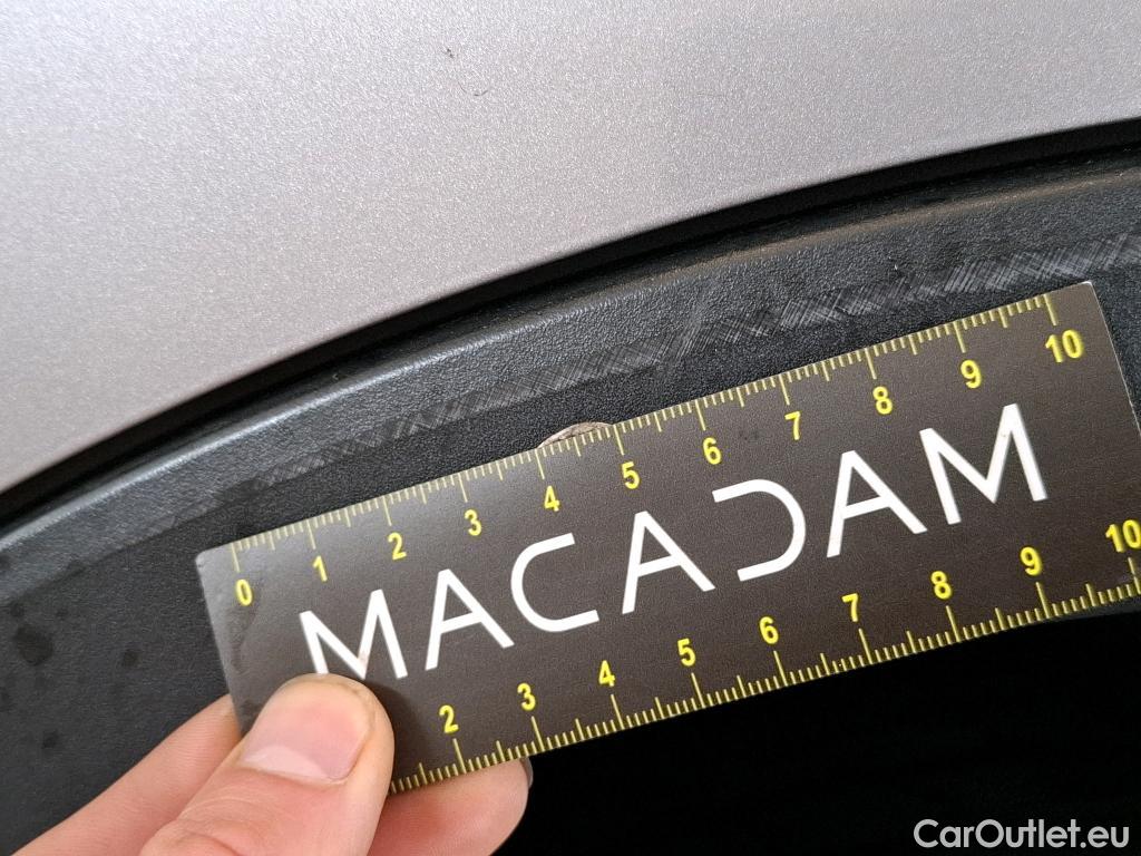  Toyota  C-HR TOYOTA  5p Berline 1.8 HYBRIDE 122 GRAPHIC #17