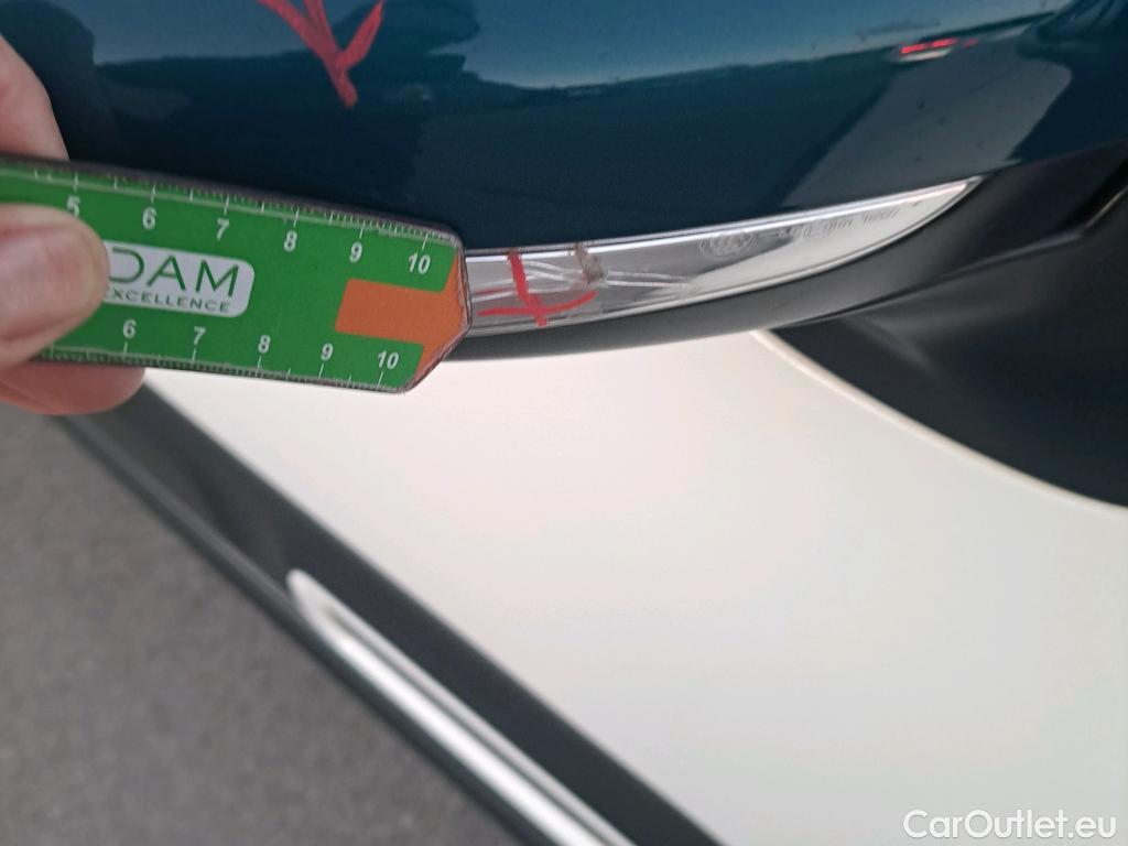  Citroen  C3 CITROEN  / 2020 / 5P / berlina con portón PureTech 60KW (83CV) Feel Pack #8