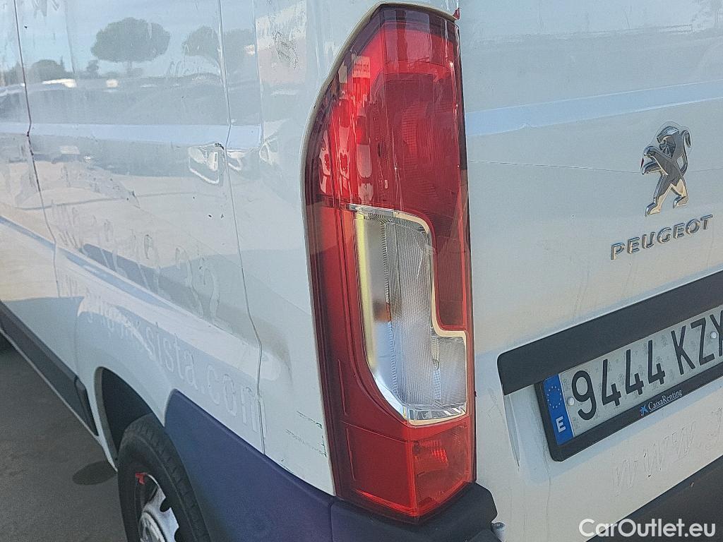 Peugeot  Boxer PEUGEOT  / 2014 / 4P / furgón 330 L1H1 BlueHDi 81KW (110CV) #5