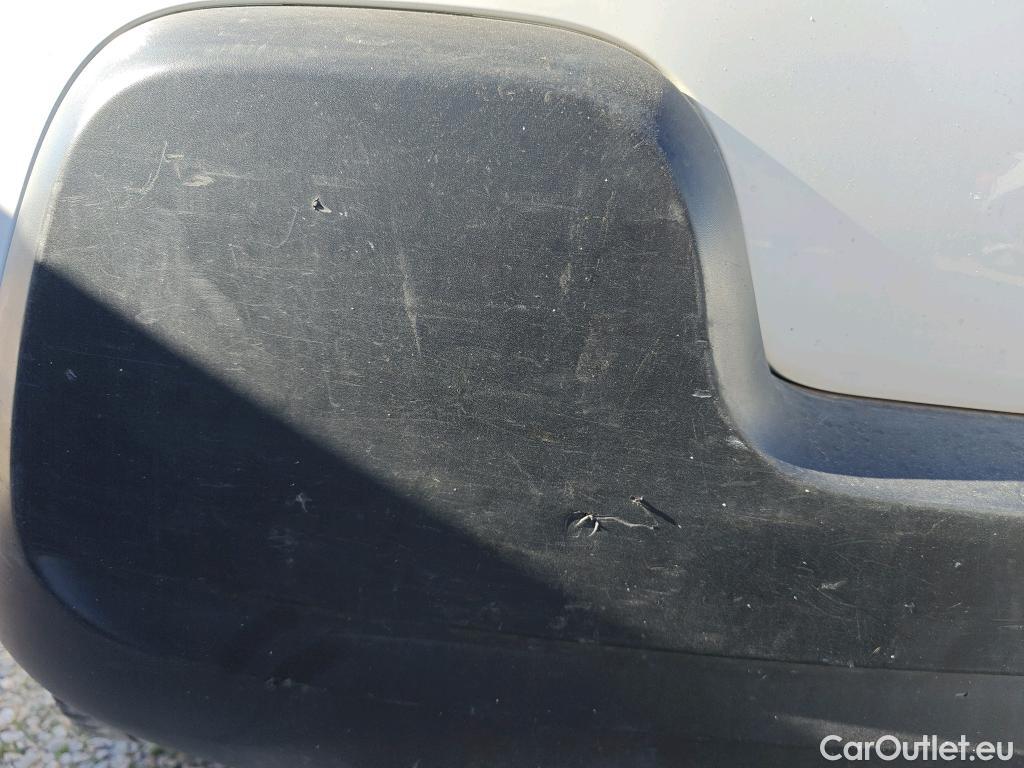  Citroen  C3 CITROEN  / 2016 / 5P / berlina con portón BlueHDi 73KW (100CV) S&S FEEL #30