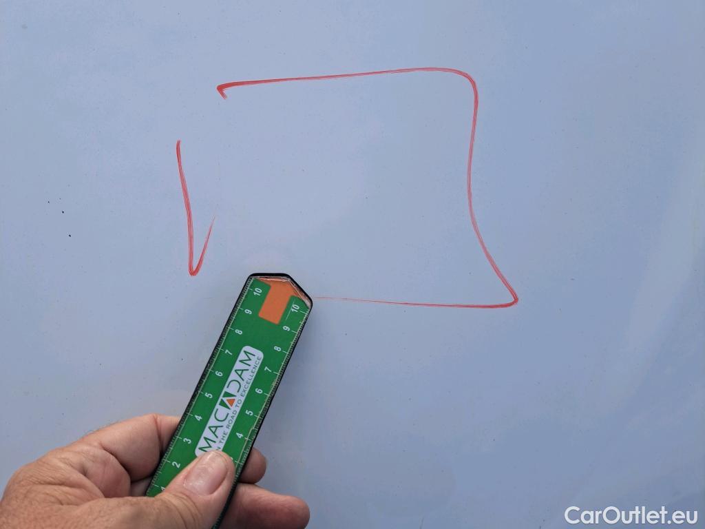  Toyota  Yaris TOYOTA  / 2017 / 5P / berlina con portón 1.5 100H Active #7