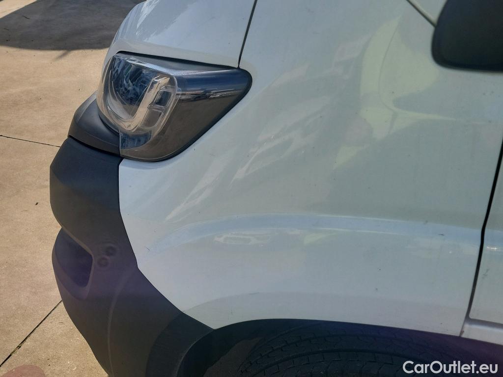  Peugeot  Boxer PEUGEOT  / 2014 / 4P / furgón 330 L1H1 BlueHDi 81KW (110CV) #39