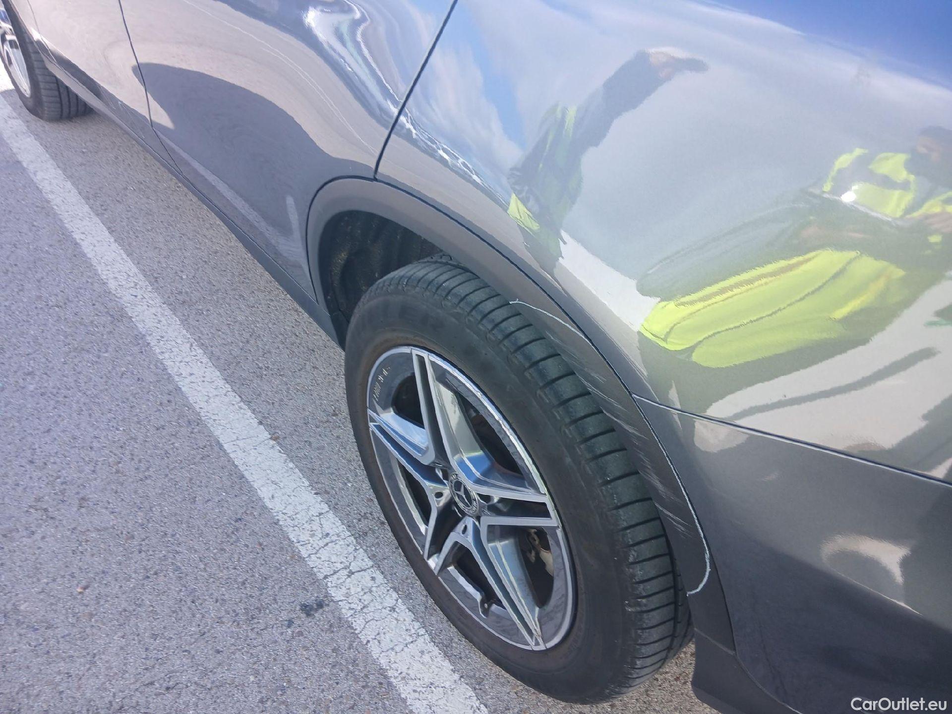  Mercedes  G-Klasee MERCEDES-BENZ Clase GLC / 2019 / 5P / todoterreno GLC 300 de 4MATIC #17