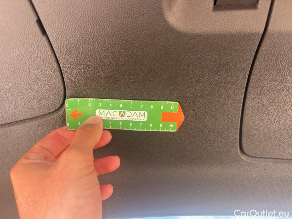  Opel   Grandland X OPEL Grandland / 2021 / 5P / todoterreno 1.5 CDTi Business Edition Auto #10