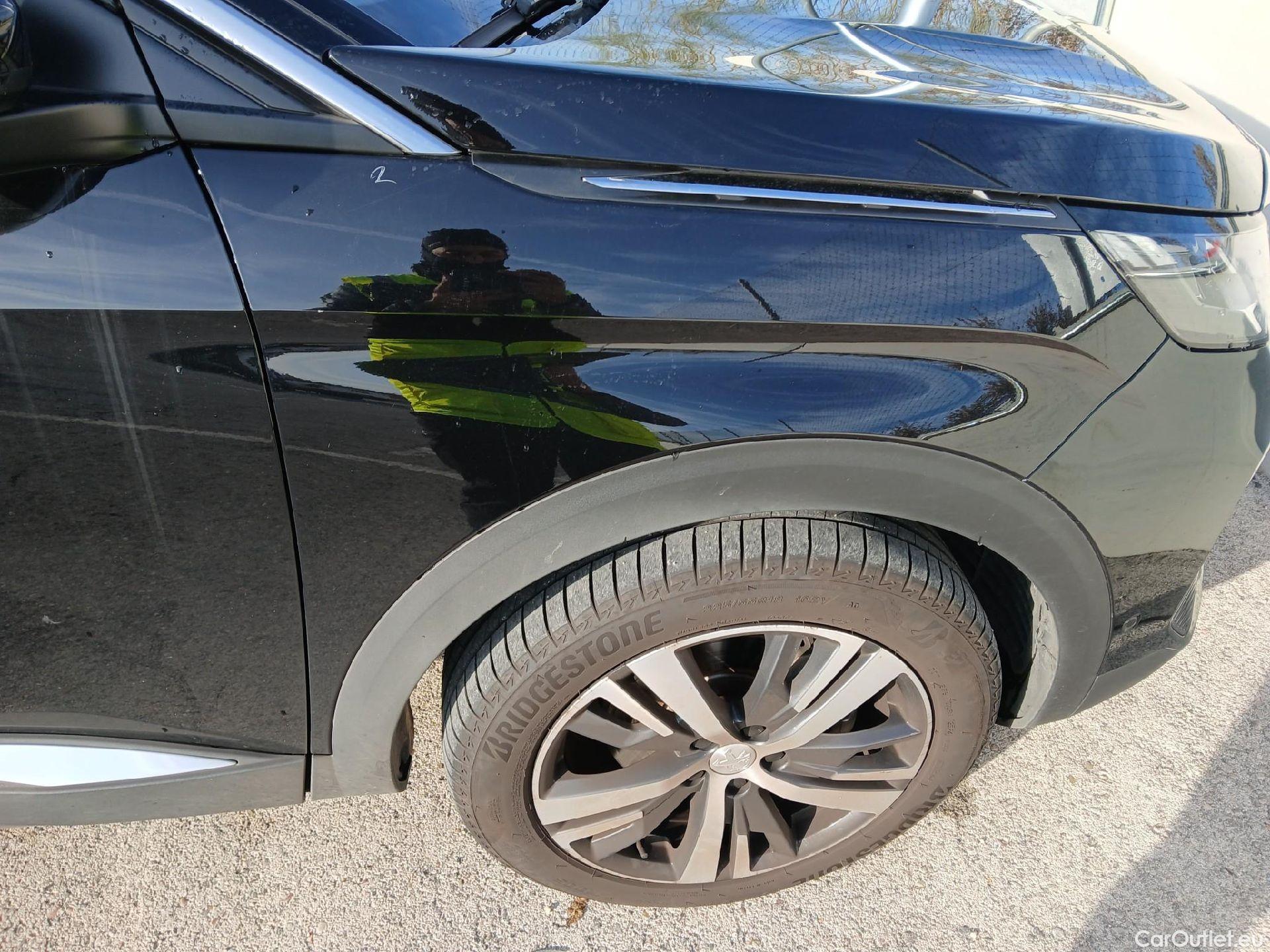  Peugeot  3008 PEUGEOT  / 2020 / 5P / todoterreno 1.5 BlueHDi 96kW S&S Allure Pack EAT8 #15