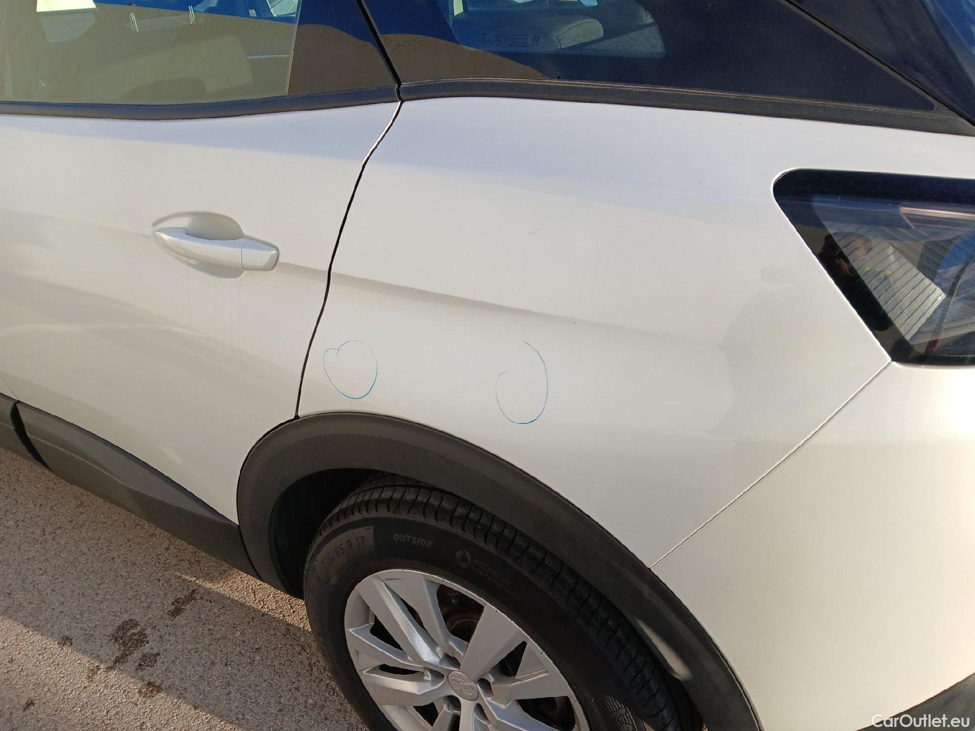  Peugeot  3008 PEUGEOT  / 2020 / 5P / todoterreno 1.5 BlueHDi 96kW (130CV) S&S Active Pack #8