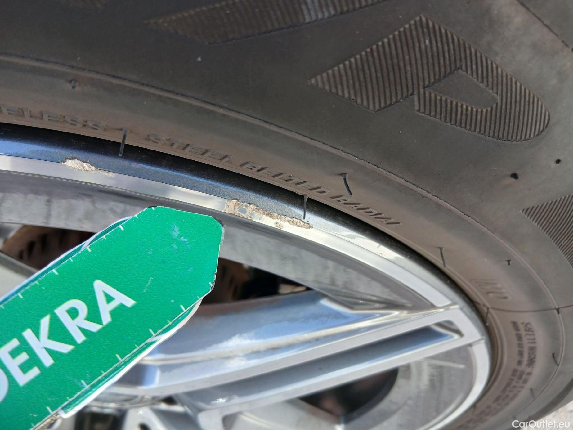  Mercedes  G-Klasee MERCEDES-BENZ Clase GLC / 2019 / 5P / todoterreno GLC 300 de 4MATIC #8