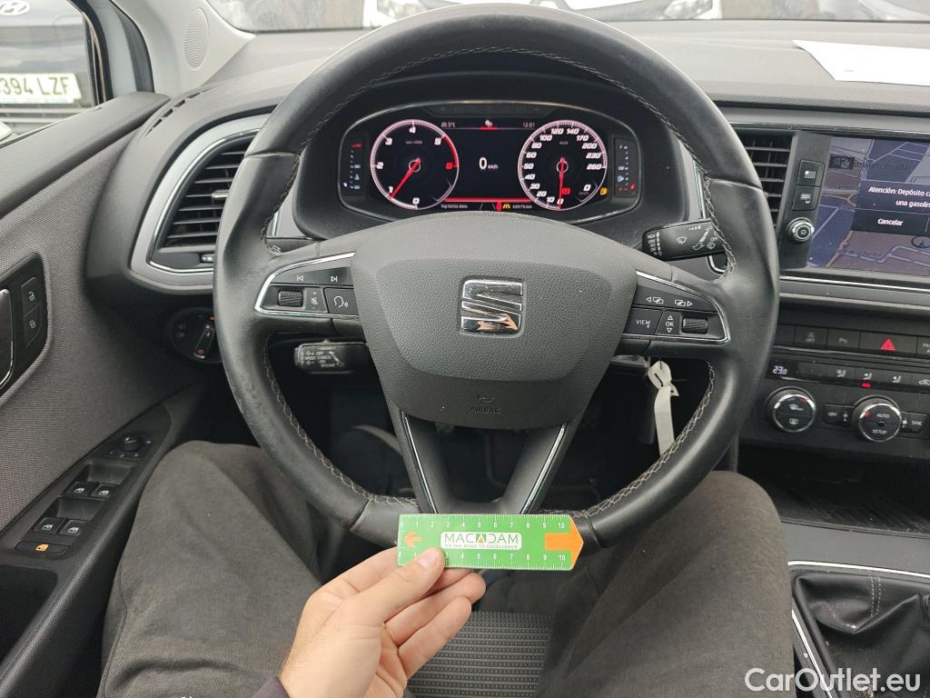  Seat  Leon SEAT León / 2016 / 5P / familiar ST 1.6 TDI 85kW (115CV) S&S Style Ed Nav #60