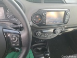  Toyota  Yaris TOYOTA  / 2017 / 5P / berlina con portón 1.5 100H Active #14