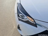  Toyota  Yaris TOYOTA  / 2017 / 5P / berlina con portón 1.5 100H Active #17
