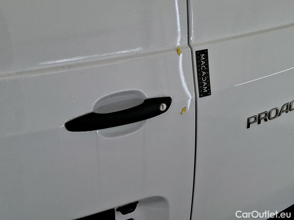  Toyota  Proace TOYOTA  City / 2019 / 4P / Fourgonnette 1.5 Medium 100 D-4D Business #2