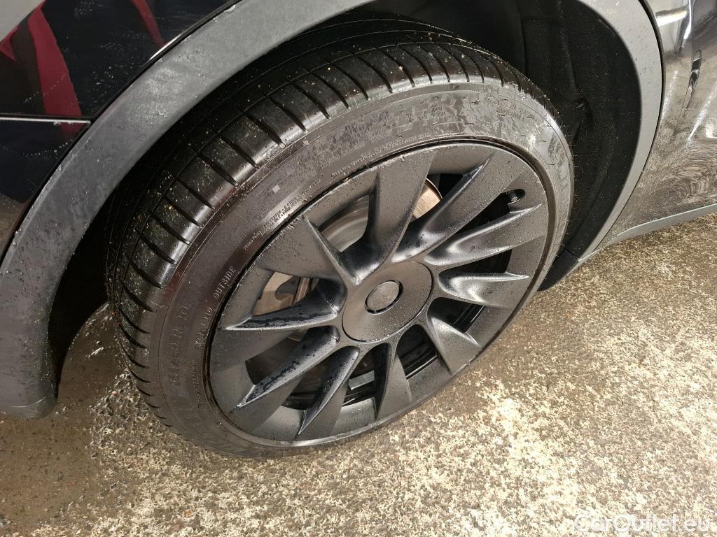  Tesla  Model Y TESLA  / 2020 / 5P / SUV Grand Autonomie Dual Motor AWD #1