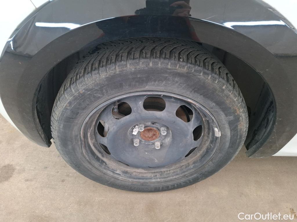  Peugeot  208  (e-) Active Business 50kWh BVA #11