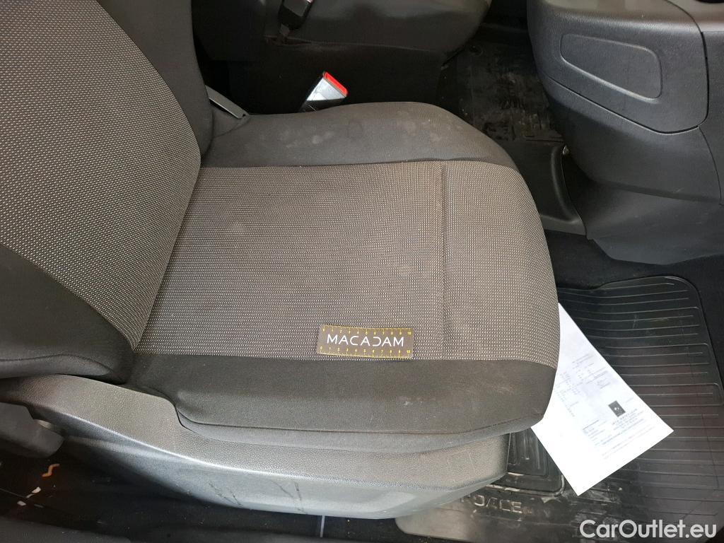  Toyota  Proace TOYOTA  City / 2019 / 4P / Fourgonnette 1.5 Medium 100 D-4D Business #3