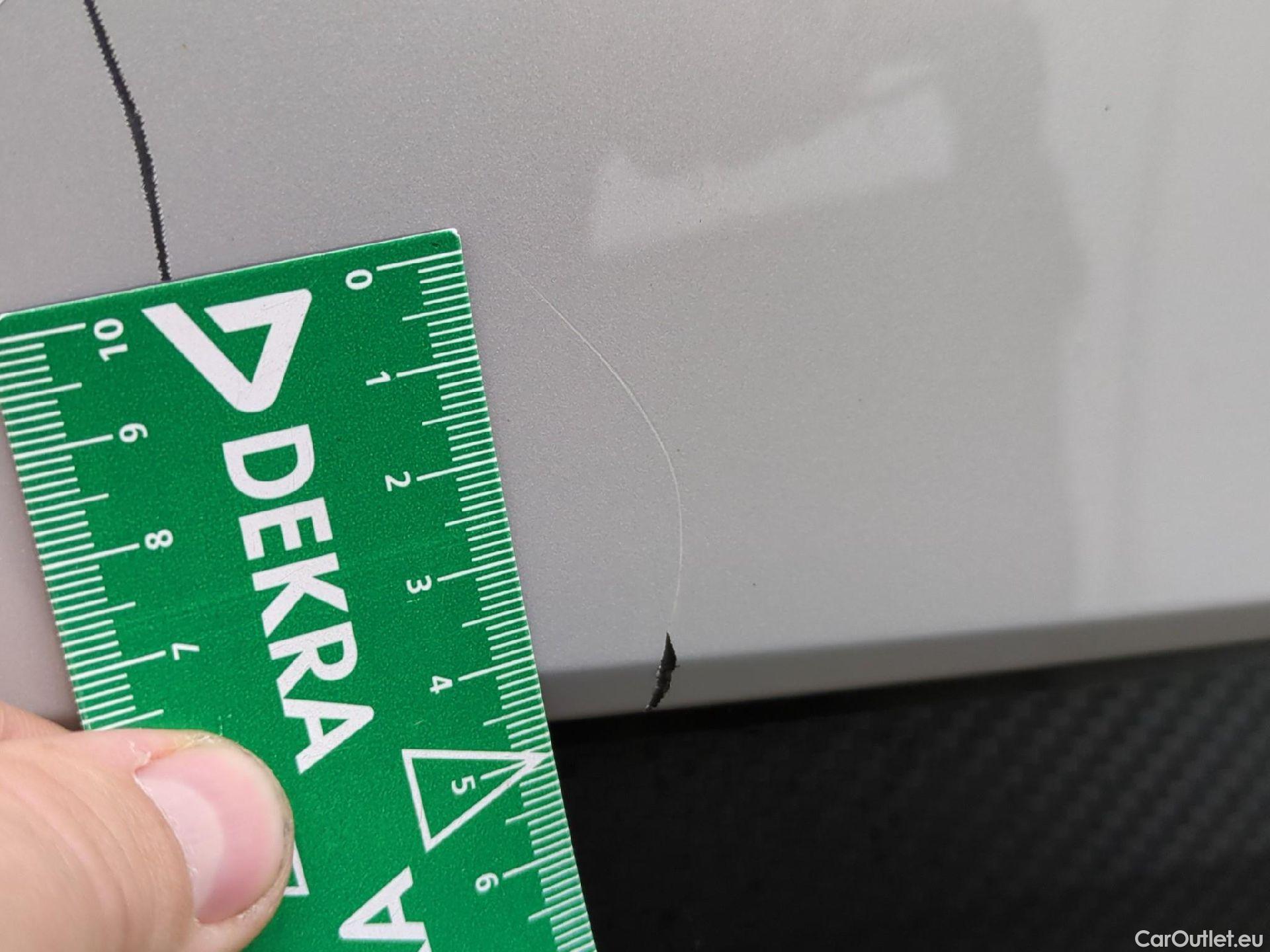  Nissan  Micra NISSAN  / 2016 / 5P / Berline IG-T 100 Business Edition #17