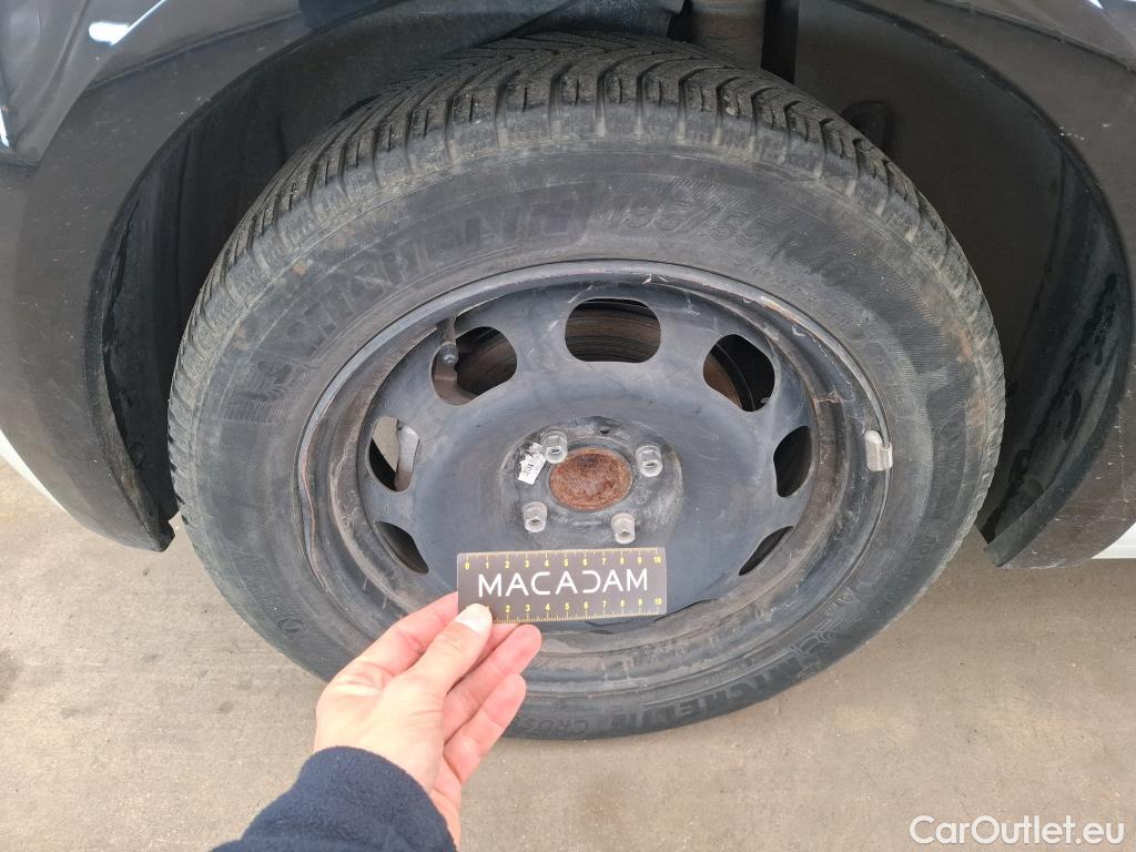  Peugeot  208  (e-) Active Business 50kWh BVA #13