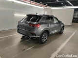  Volkswagen  T-ROC  1.5 TSI Elegance DSG 110kW/150pk  5D/P Auto-7 #4