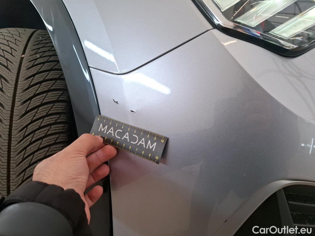  Audi  Q3 AUDI  / 2018 / 5P / SUV 35 TFSI 150 MHEV S TRONIC DESIGN LUXE #34