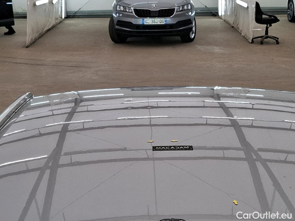  Audi  Q3 AUDI  / 2018 / 5P / SUV 35 TFSI 150 MHEV S TRONIC DESIGN LUXE #8