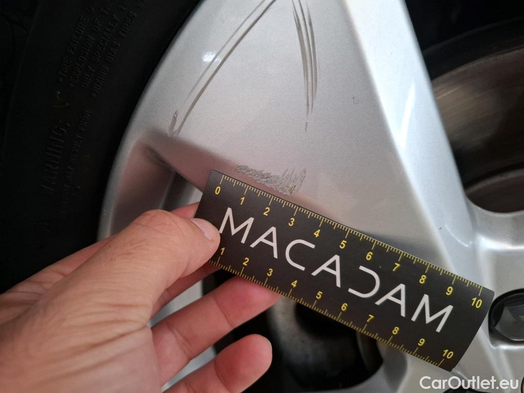  Audi  Q3 AUDI  / 2018 / 5P / SUV 35 TFSI 150 MHEV S TRONIC DESIGN LUXE #59