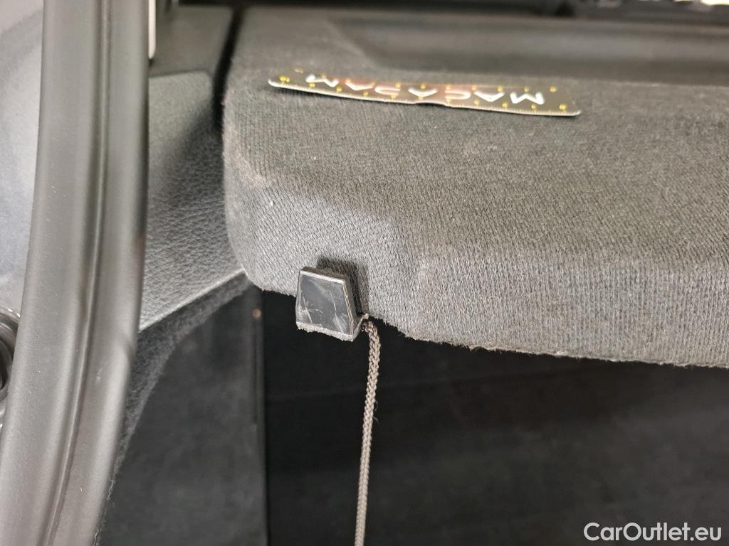  Bmw  Serie 2 BMW  Active Tourer / 2018 / 5P / monospace 225xe Business Design Auto #32