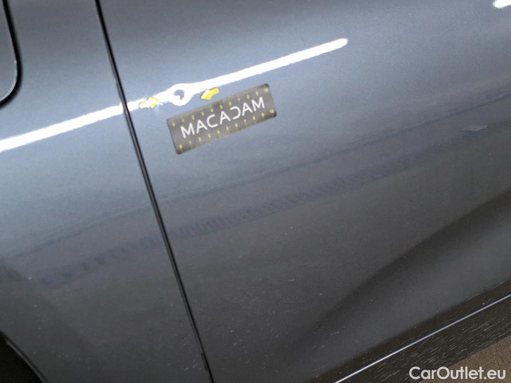  Bmw  Serie 2 BMW  Active Tourer / 2018 / 5P / monospace 225xe Business Design Auto #24