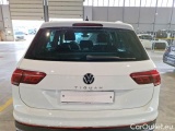  Volkswagen  Tiguan VOLKSWAGEN  / 2020 / 5P / SUV 2.0 TDI SCR 110KW ELEGANCE DSG #56